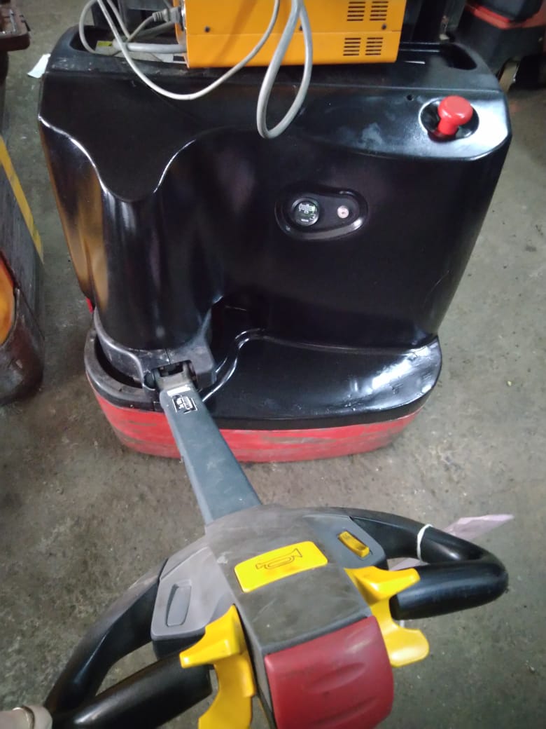 Штабелер бу Grost